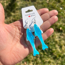 Load image into Gallery viewer, Gummy Shark Keychain