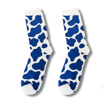 Load image into Gallery viewer, Purple Cow Socks