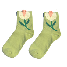 Load image into Gallery viewer, Green Flower Socks
