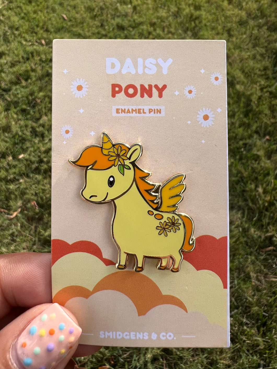 Sweet Daisy Pony 🌼 Enamel Unicorn Pin